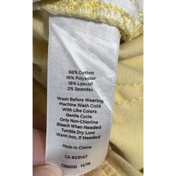 Talbots Womens Yellow Boyfriend Jean Short 10P Folded Hem Flawless 5 Pocket - Picture 9 of 9